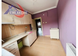 KAVAKLIK MAHALLESİNDE KİRALIK 2+1 DAİRE