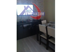 MEYDANBAŞINDA EŞYALI KİRALIK 2+1 DAİRE