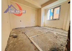 KEPEZ UYUYAN GÜZEL MEVKİNDE SATILIK SIFIR 1+1 DAİR