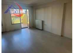 AKÇAKOCA ERDEMİRLİLER SİTESİNDE KİRALIK TRİBLEKS V