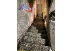 KIŞLA SANAYİ SİTESİNDE SATILIK 2 KATLI DÜKKAN