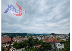 KEPEZ MAH BAHÇELİ EVLER İLKOKULU ÜSTÜ 3+1 KİRALIK 