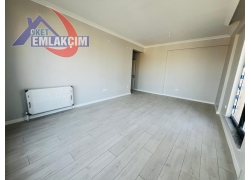 DİŞ HASTANESİ MEVKİNDE KİRALIK SIFIR 2+1 DAİRE