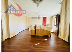 BAĞLIK’TA SİTE İÇERİSİNDE SATILIK 3+1 GENİŞ 