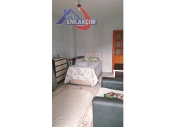 MÜFTÜ MAHALLESİNDE SATILIK 2+1 BAKIMLI DAİRE