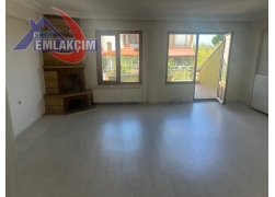 AKÇAKOCA ERDEMİRLİLER SİTESİNDE KİRALIK TRİBLEKS V