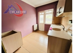 KAVAKLIK MAHALLESİNDE KİRALIK 2+1 DAİRE