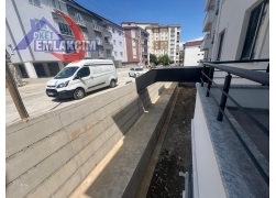 KAÇIRILMAYACAK FIRSAT ’’SIFIR’’ 2+1 SATILIK DAİRE