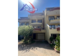 AKÇAKOCA ERDEMİRLİLER SİTESİNDE KİRALIK TRİBLEKS V