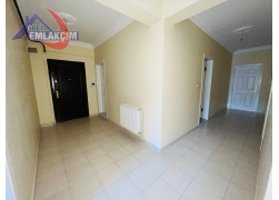 SAFA CAMİİ MEVKİNDE 3+1 KİRALIK DAİRE