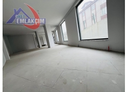 DAĞ EVLERİ MEVKİNDE KİRALIK 200M2 DEPO/DÜKKAN