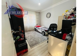 EMLAKÇIM OKET’TEN PARK MAZARADA SATILIK 3+1