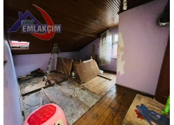 KAVAKLIK MAHALLESİNDE ANAYOLA 100M MESAFEDE SATILI