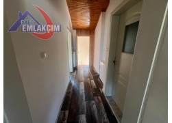 AKÇAKOCA ERDEMİRLİLER SİTESİNDE KİRALIK TRİBLEKS V