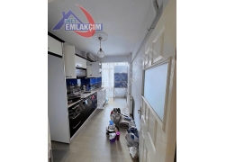 KAVAKLIK MAHALLESİNDE ANAYOLA 100M MESAFEDE SATILI