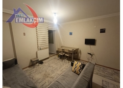 FAKÜLTE MEVKİNDE EŞYALI 1+1 ARAKAT KİRALIK DAİRE