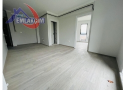 FAKÜLTE MEVKİNDE YATIRIMA UYGUN SATILIK 1+1 SIFIR
