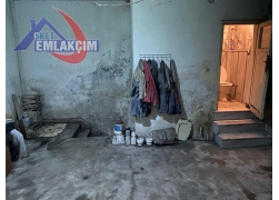 KIŞLA SANAYİ SİTESİNDE SATILIK 2 KATLI DÜKKAN