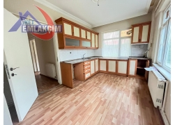 BAĞLIK MAH MERKEZİ KONUMDA KİRALIK 3+1 DAİRE