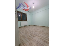 ÇARŞIYA YÜRÜME MESAFESİNDE 2+1 KİRALIK DAİRE