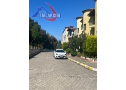 AKÇAKOCA ERDEMİRLİLER SİTESİNDE KİRALIK TRİBLEKS V