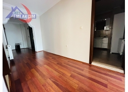 MERKEZİ KONUM EREYLİN AVM KARŞISI 2+1 KİRALIK DAİR