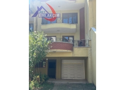 AKÇAKOCA ERDEMİRLİLER SİTESİNDE KİRALIK TRİBLEKS V