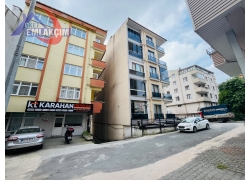 MERKEZİ KONUM EREYLİN AVM KARŞISI 2+1 KİRALIK DAİR
