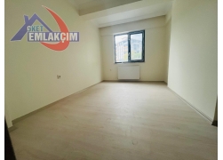 KEPEZ MAH ANAYOL ÜZERİ 1+1 BAĞIMSIZ MUTFAĞA SAHİP