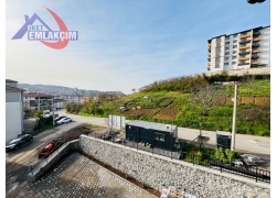 ANAYOLA YAKIN SIFIR BİNADA 2+1 KİRALIK DAİRE