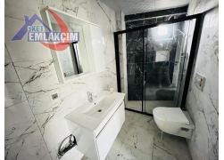 FAKÜLTE MEVKİNDE YATIRIMA UYGUN SATILIK 1+1 SIFIR