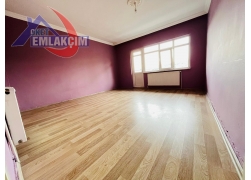 KAVAKLIK MAHALLESİNDE KİRALIK 2+1 DAİRE