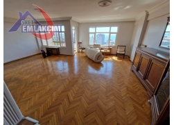 SÜLEYMANLAR MAHALLESİNDE KİRALIK 3+1 DAİRE