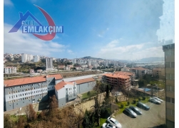 SÜLEYMANLAR MAH GENİŞ 3+1 SATILIK DAİRE