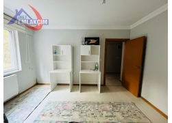 FAKÜLTE MEVKİİ EŞYALI 1+1 KİRALIK DAİRE