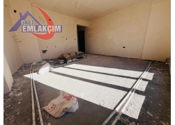 KEPEZ UYUYAN GÜZEL MEVKİNDE SATILIK SIFIR 1+1 DAİR