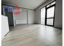 ORTA CAMİİ MEVKİNDE KİRALIK 1+1 DAİRE