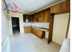 SAFA CAMİİ MEVKİNDE 3+1 KİRALIK DAİRE