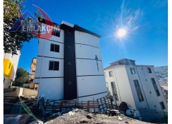 KEPEZ UYUYAN GÜZEL MEVKİNDE SATILIK SIFIR 1+1 DAİR