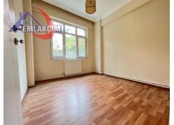 BAĞLIK MAH MERKEZİ KONUMDA KİRALIK 3+1 DAİRE