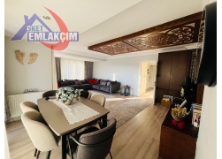 EMLAKÇIM OKET’TEN PARK MAZARADA SATILIK 3+1