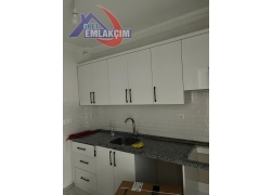 ERDEMİR CAD. ÜSTÜ FULL EŞYALI 2+1 KİRALIK DAİRE