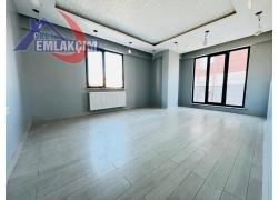 KEPEZDE ULAŞIM SORUNU OLMAYAN LÜKS 2+1 KİRALIK DAİ