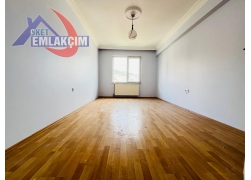 SÜLEYMANLAR MAH GENİŞ 3+1 SATILIK DAİRE