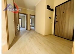 ANAYOLA YAKIN SIFIR BİNADA 2+1 KİRALIK DAİRE