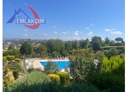 AKÇAKOCA ERDEMİRLİLER SİTESİNDE KİRALIK TRİBLEKS V