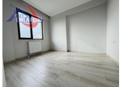 ORTA CAMİİ MEVKİNDE KİRALIK 1+1 DAİRE